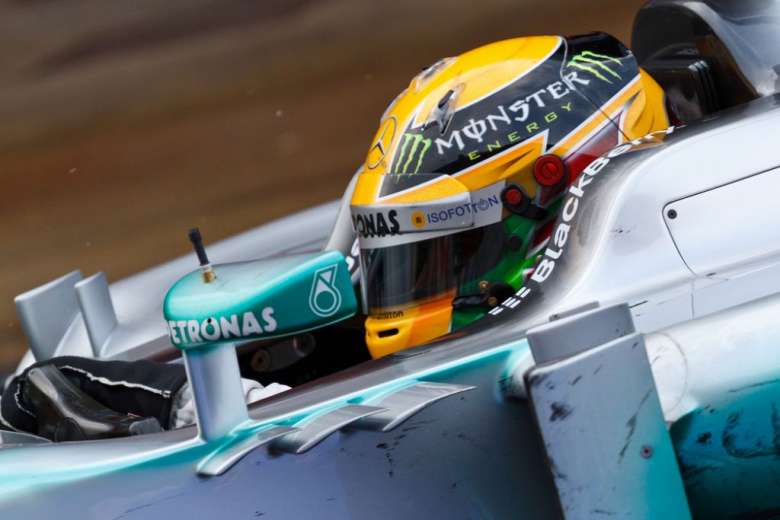 Hamilton-Lewis-F1-004