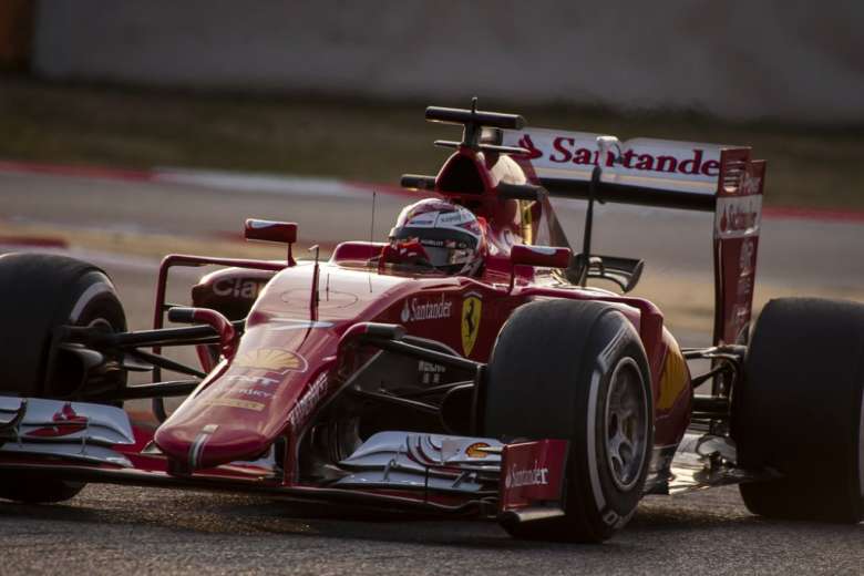 Kimi-Raikkonen-Ferrari-008