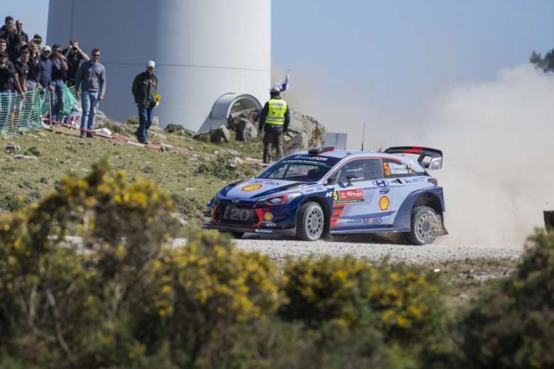 Thierry Neuville 011