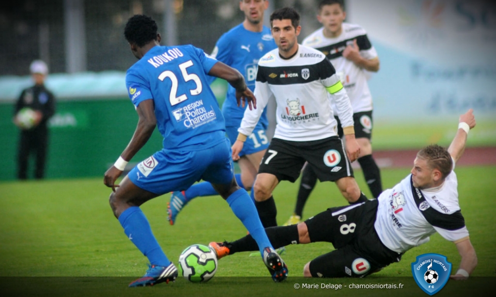 Angers-illusztr-001 Az Angers játékosai győzni szeretnének hazai pályán. (Fotó: Chamois Niortais FC / Flickr)