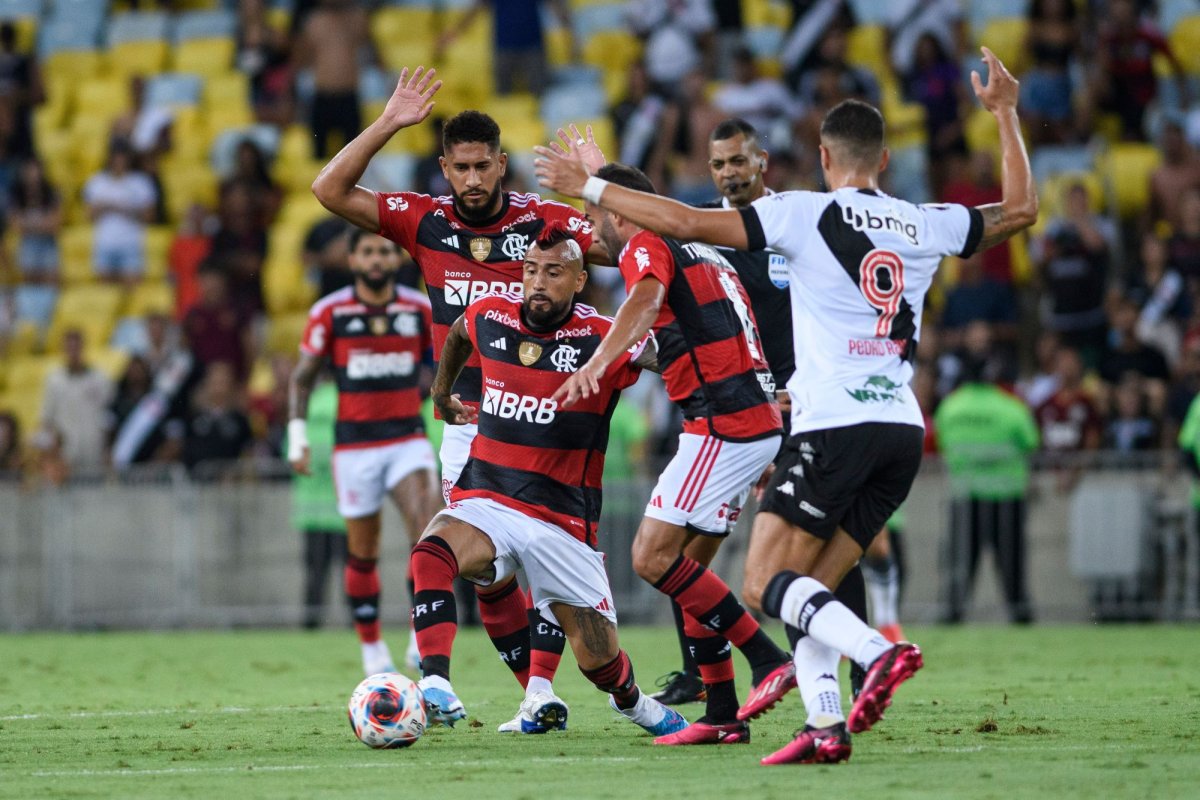 Arturo Vidal - Flamengo 003 Arturo Vidal (Fotó: Celso Pupo/Shutterstock.com)